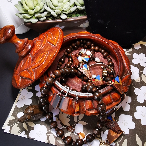 Lot of jewelry Trinket Dish and Trinket ~ 8 Pieces ~ Monkey It Up - Picture 2 of 15